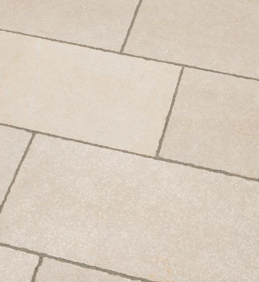 Terrassenplatten Kalkstein "ORELIA CREMA ANTIK" (creme/beige)