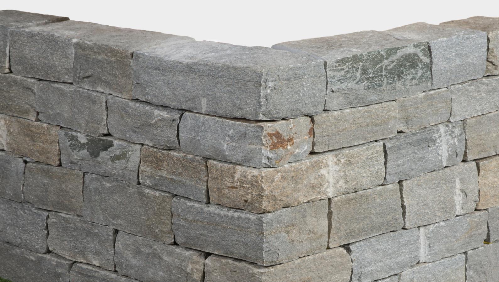 Mauersteine Gneis "LUCIA" (grau-gelblich-gemischt) 12-15x18-25cm, freie Längen