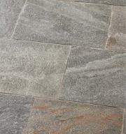 Preview: Terrassenplatten Gneis "LUCIA ELEGANCE" (grau-gelblich-gemischt) 40x2-4 cm, freie Länge